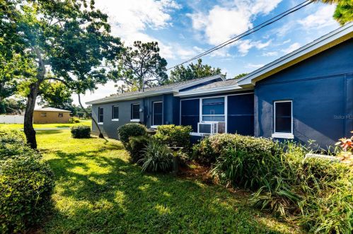 5933 15th Ave, Saint Petersburg FL  33707-3305 exterior