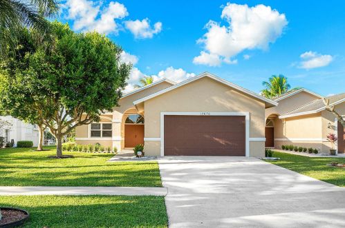 12670 Westhampton Cir, West Palm Beach, FL 33414-5589