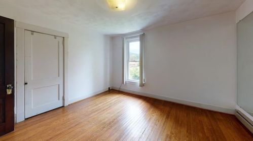 1210 Pittsburgh St, South Connellsville PA  15425-4405 exterior