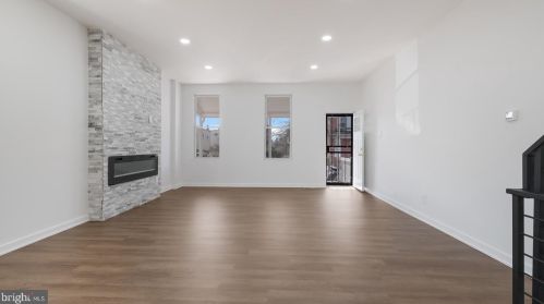 1731 Harrison St, Philadelphia PA  19124-2747 exterior