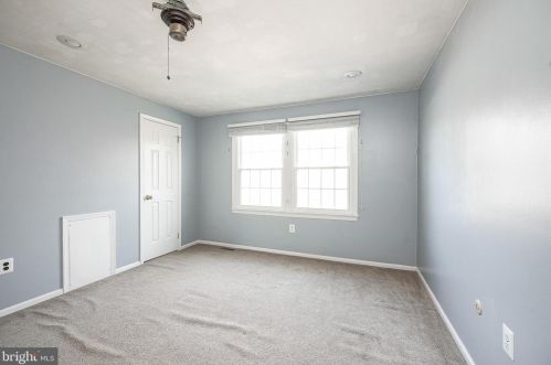 146 Meetinghouse Ln, Southampton NJ  08088-9417 exterior