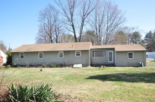 55 Foster Ln, Windsor CT exterior