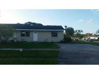 4798 Chariot Cir, Lake Worth FL  33463-5317 exterior