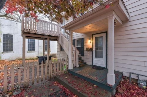 4 Jefferson St, Fredon NJ  07860-2028 exterior