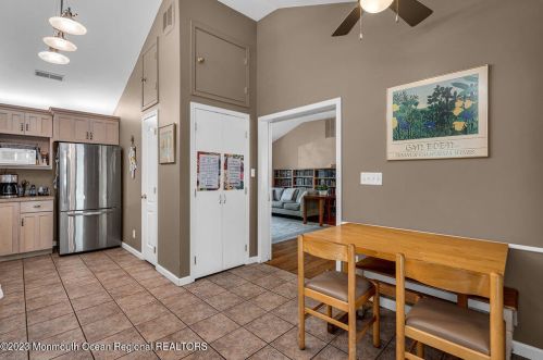 111 Autumn Rd, Lakewood NJ  08701-1622 exterior