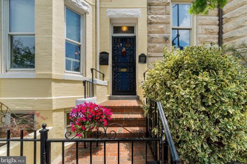 3103 11th St, Washington, DC 20010-2490