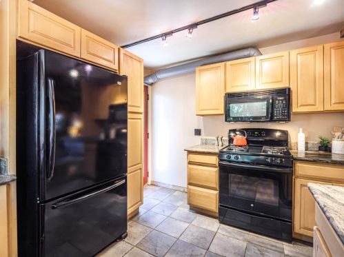 9457 Zayante Dr, Lompico CA  95018-9078 exterior