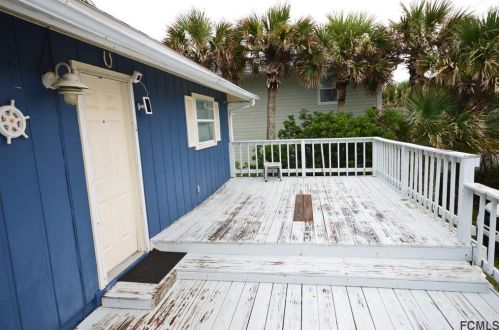 1939 Oceanshore Blvd, Flagler Beach FL  32136-2804 exterior