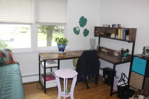 84 Columbine Dr, Bridgeport CT  06611-4601 exterior