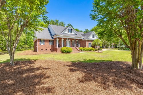 128 Porcher Dr, Bonneau SC  29431-8694 exterior