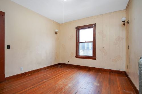 54 Lester St, Springfield MA  01108-2140 exterior