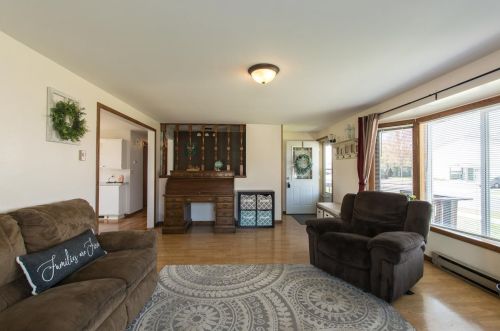 301 Murdock St, Tomah, WI 54660-1287