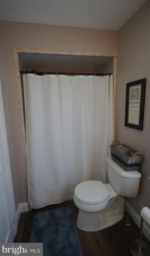 9 16th St, Camp Hill PA  17011-4801 exterior