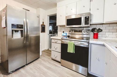 709 Walnut St, Meadville, PA 16335-2346