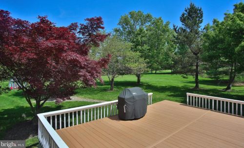 1845 Ferguson Ln, Blue Bell PA  19422-1308 exterior