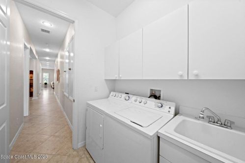 6196 Coverty Pl, Vero Beach FL  32966-6486 exterior