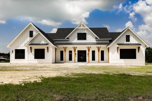 1725 Ewell Rd, Lakeland, FL 33811