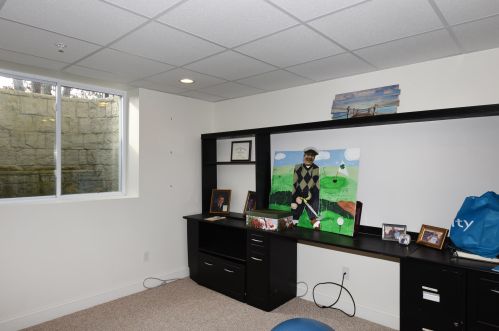 4 Chadwick Ct, Mashpee MA exterior