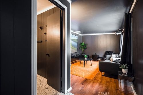 328 Sherwood Blvd, Big Bear City CA  92314 exterior