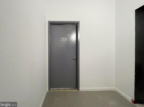 120 Chestnut St, Philadelphia, PA 19106-3009