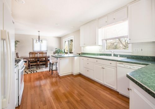 1801 Kari St, Alex MN  56308-8543 exterior