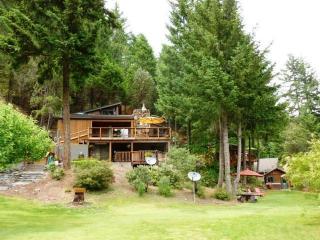 12035 Galice Rd, Merlin, OR 97532-8606