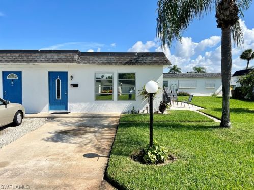 27 Temple Ct, Lehigh Acres, FL 33936-7218