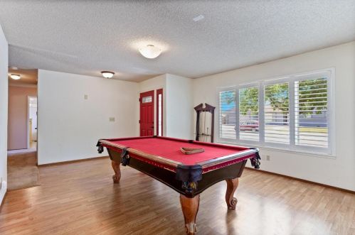 661 Hillsdale Dr, Turlock CA  95382-0515 exterior