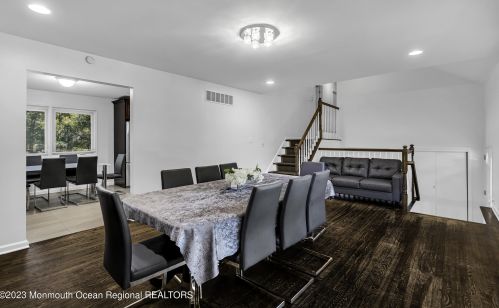 955 Hearthstone Dr, Lakewood NJ  08701-5513 exterior