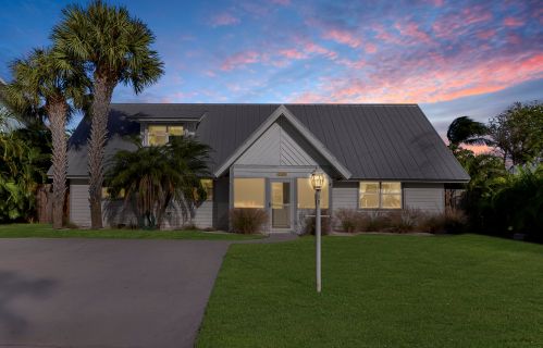 1128 Fernandina St, Fort Pierce, FL 34949-3374