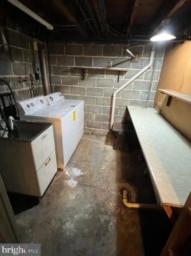 1553 New Holland Pike, Lancaster PA 17601-5653 exterior