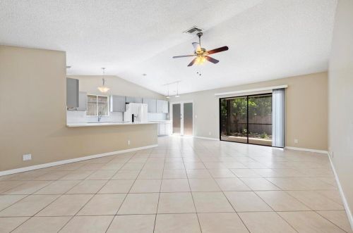 184 Greentree Cir, Jupiter FL  33458-5563 exterior