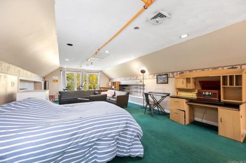 23 Horton Rd, Washingtonville NY  10992-1427 exterior