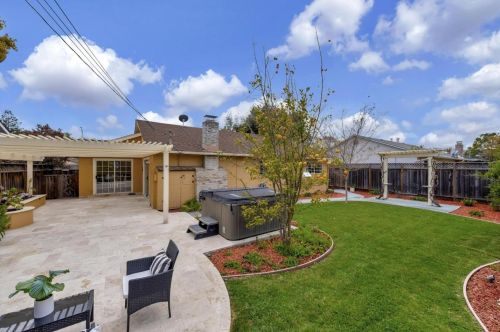 957 Lorne Way, Sunnyvale CA 94087-4916 exterior