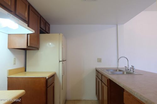 2131 Margaret Ave, Tucson AZ 85716-2722 exterior