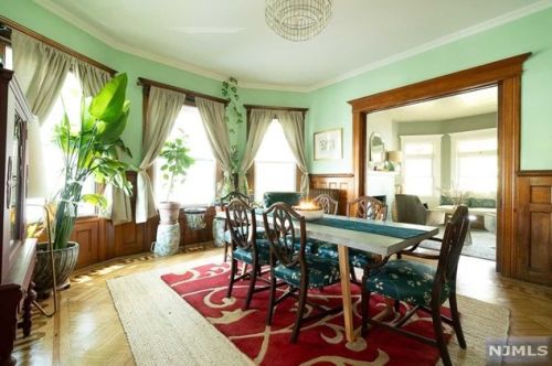 667 Clifton Ave, Newark, NJ 07104-1501