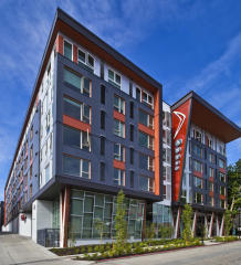 315 1st Ave, Seattle WA  98109-4524 exterior