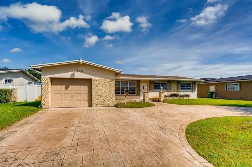 8731 17th Ct, Hollywood, FL 33024-3301