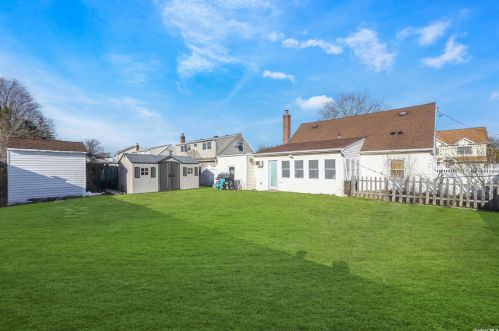 2136 North Dr, Seaford, NY 11783-2235