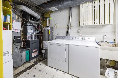 9010 Blaisdell Ave, Minneapolis MN 55420-3618 exterior