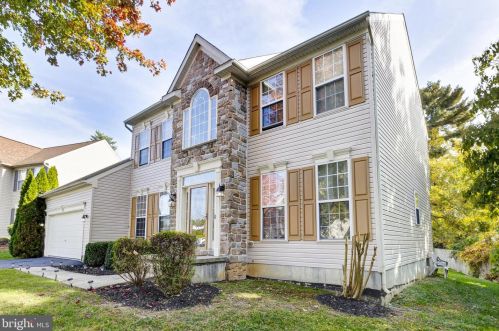 515 Florence Fields Ln, New Castle DE  19720-8752 exterior