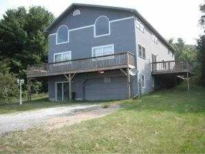 15 Juniper Ridge Rd, Georgia, VT 05468-3623