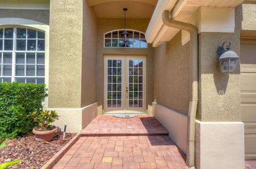 18912 Place Marquette, Lutz FL  33558-5312 exterior