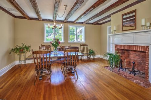 30 Fox Chase Rd, Chester NJ  07930-2915 exterior