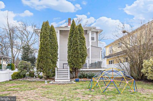 33 Vassar Rd, Camden NJ  08106-1623 exterior