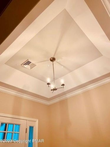 19 Masters Ln, Hazle Township PA  18202-9167 exterior