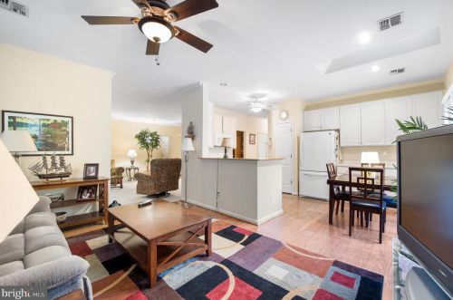 32 Fox Run, Glen Mills PA  19342-2214 exterior