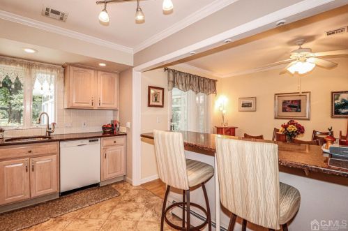 19 Herold Pl, Metuchen NJ  08840-2603 exterior