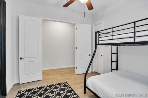 52090 Avenida Mendoza, La Quinta CA  92253-3296 exterior