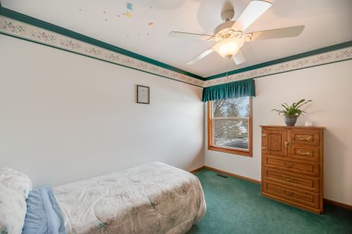 6820 107 Ave, Kenosha WI 53142-7864 exterior